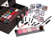 Kozmetický rozkladací kufrík Beauty Case Velvety