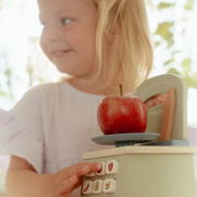 Kuchynská váha drevená Little Dutch