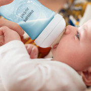 Fľaša Natural Philips Avent Response 260 ml, 1 m+ Modrá