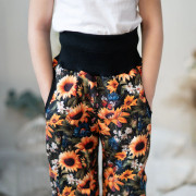 Rastúce softshellové nohavice Slnečnica čierne Esito