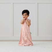 Vak a overal na spanie 2 v 1 org. bavlna Suit Daisies 0,2 tog ErgoPouch