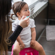 Elektronická sonická zubná kefka Sönik Bblüv