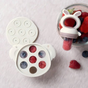 Silikónový multi-dávkovač na jedlo Dune