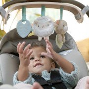 Hračka závesná na kočík Wonder & Wood™ 0 m+ Ingenuity