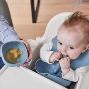 Silikónová miska s viečkom a prísavkou 300 ml B.box