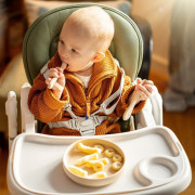 Poťah sedadla a podnos k detskej stoličke Gusto Petite&Mars