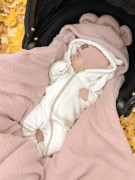 Oteplený fusák, deka s kapucňou do autosedačky Baránok Baby Nellys
