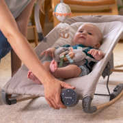 Lehátko masážne vibrujúce s melódiou Soulful Skies™ 0 m+ do 9 kg Ingenuity