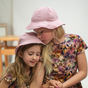 Dievčenské klobúk mušelín Powder pink Esito