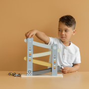 Závodná dráha s autíčkami drevená Blue Little Dutch