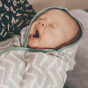 Mušelínová osuška Blenker s kapucňou 100x70 cm KipKep