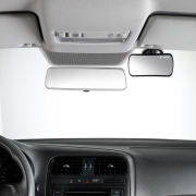 Spätné zrkadlo na čelné sklo auta