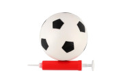 Futbalový gól s loptičkou a pumpičkou