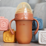 Dojčenská fľaša pre dojčené deti Eple 250 ml 6 m+ Kidnort