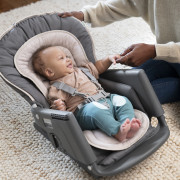 Stolička jedálenská multifunkčná Wesley™ 0 m+ do 23 kg Ingenuity