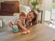 Nasadzovacie krúžky drevené Farmers Funday Tiny Love