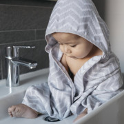 Mušelínová osuška Blenker s kapucňou 100x70 cm KipKep