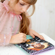 Vyškrabávací blok Obleč postavičky 6 obrázkov