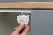 Poistka do zásuviek Drawer Locks Safety 1st
