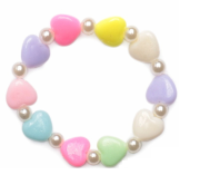 Detský náramok z farebných srdiečok s perličkami