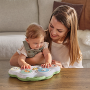 Hudobný pult s bubienkami Farmers Funday Tiny Love