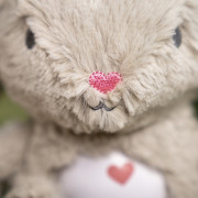 Hračka upokojujúca so senzorom plače zajačik Sylvi™ 0 m+ Ingenuity