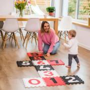 Penové puzzle, podložka Čísla, 10 ks, čierna/červená/biela, BabyOno