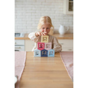 Farebné domčeky - drevená stavebnica 30 dielov Cubika