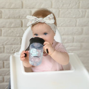 Nevytekajúci hrnček 360° 240 ml Akuku