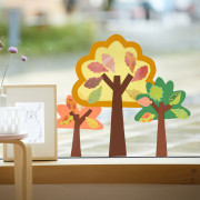 Kreatívna súprava Prvé nalepovacie zvieratká z listnatého lesa Haba