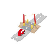 Drevený prejazd batérie