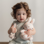 Zajačik Miffy textilné Lucky Blossom 20 cm Little Dutch