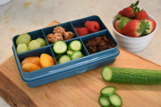 Snackle Box krabička na desiatu mini Luxe Melii