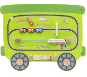 Drevená nástenná hra vláčik