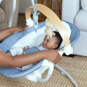 Hojdačka pohupujúca hudobný Chambray 0 m+, do 9 kg Ingenuity