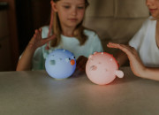 LED silikónová nočná lampička dotyková Rgb Puffer Fish, modrá Mary's