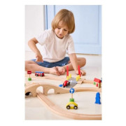 Drevený prejazd batérie