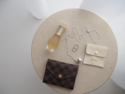 Tehotenský šperk bola Grace hladká strieborná s bielym kamienkom + retiazka Moniel