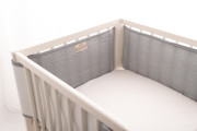 Mušelínový mantinel do postieľky Bump Air 180 x 30 cm Babymatex