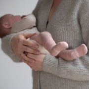 Detské ponožky Stay-on-Socks 1 pár Newborn KipKep