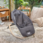 Hojdačka vibrujúca s melódiou Every Season™ - Wesley™ 0 m+, do 18 kg Ingenuity