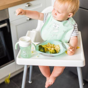 Lyžička silikónová s obalom ružová 6 m+ Babyono