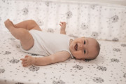 Bavlnený mantinel do postieľky Bump Air Design 360 cm Babymatex