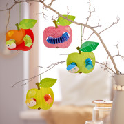 Kreatívna súprava Prvé skladacie jablko s červíkom Haba