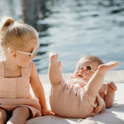 Slnečné okuliare Ours'on 0-1 rok KiETLA