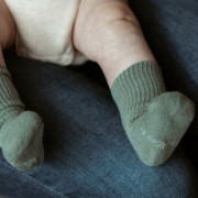 Detské ponožky Stay-on-Socks 1 pár Newborn KipKep