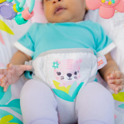 Lehátko vibrujúce Rainforest Vibes™ 0 m+ do 9 kg Bright Starts