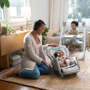 Stolička jedálenská multifunkčná Soulful Skies™ 0 m+ do 23 kg Ingenuity