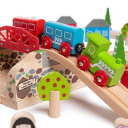 Drevená vláčikodráha s vidieckou cestou 80 dielov Bigjigs Rail