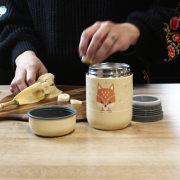 Foöd Termoska na jedlo s lyžičkou 300 ml Bblüv